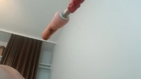 meheriuk68 online show from October 20, 11:30 pm