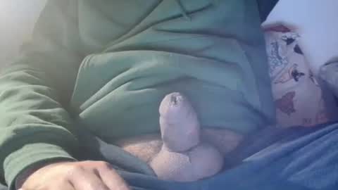Snapshot of melb887 chatting on December 8, 12:30 pm melb887 online show from December 8, 12:30 pm