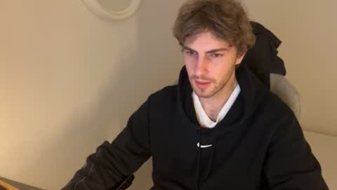 Melodicass online show from February 12, 12:27 am