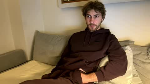 Melodicass online show from February 25, 1:17 am