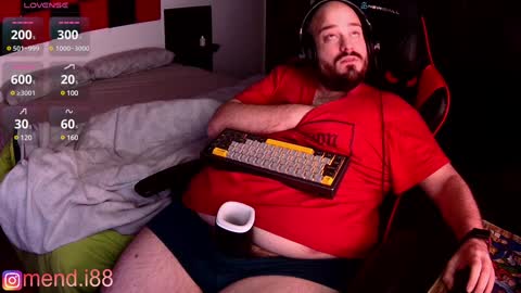 menditeta online show from December 6, 1:40 am