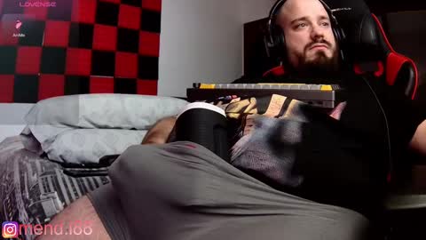 menditeta online show from February 25, 1:20 am