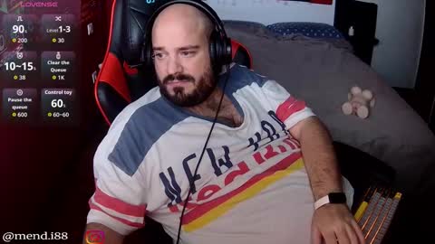 menditeta online show from October 26, 9:50 pm