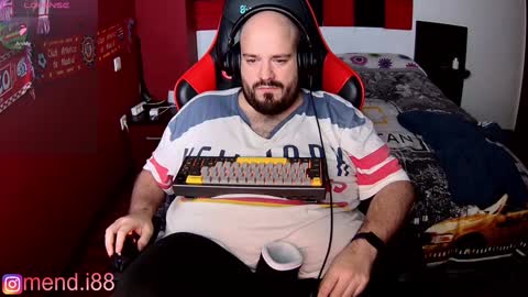 menditeta online show from January 24, 1:24 am