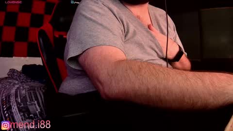 menditeta online show from February 18, 9:32 am