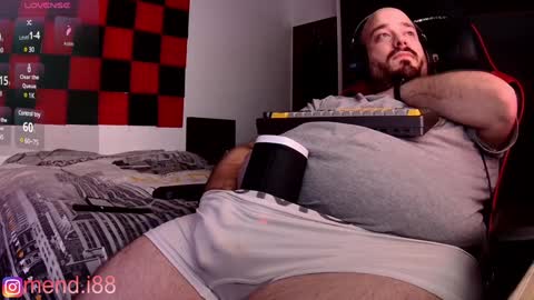 menditeta online show from January 22, 1:53 am