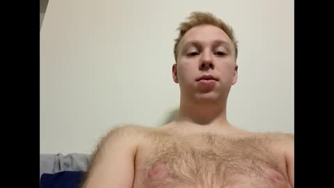 Snapshot of meow732 chatting on October 12, 4:56 pm meow732 online show from October 12, 4:56 pm
