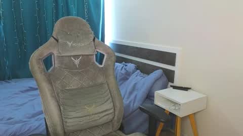 Mickey online show from March 16, 7:45 am