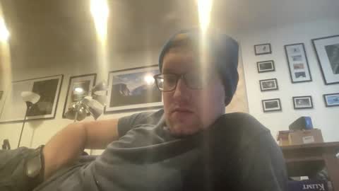 metallica92786 online show from March 19, 9:18 pm