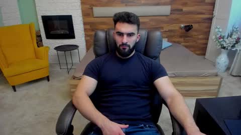 MicahLane online show from November 12, 5:57 am