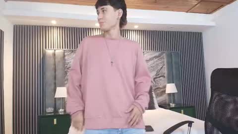 Michael online show from February 21, 7:59 pm