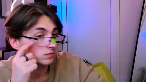 michael_just online show from December 18, 8:10 am