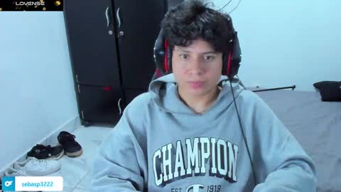 michael independent model  online show from March 6, 12:43 am