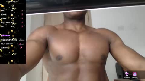 michael_thomsom online show from February 24, 5:14 pm