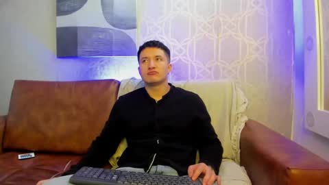 MichaelConnor  online show from March 1, 12:45 pm