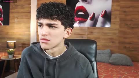 michaelkoiv online show from March 21, 11:25 am