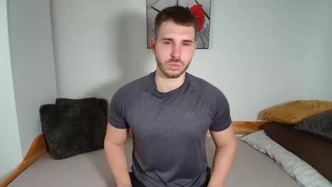 michaelos11 online show from February 28, 8:35 am