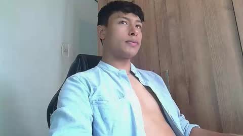 Snapshot of michaelstones chatting on March 8, 4:16 pm michaelstones online show from March 8, 4:16 pm