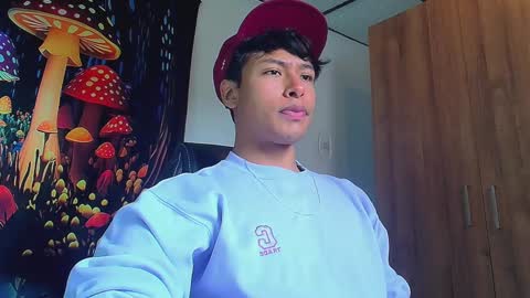 Snapshot of michaelstones chatting on February 4, 2:43 pm michaelstones online show from February 4, 2:43 pm