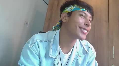 Snapshot of michaelstones chatting on February 20, 3:30 pm michaelstones online show from February 20, 3:30 pm