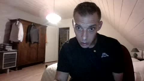 michal198677 online show from July 17, 8:59 pm