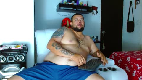 Snapshot of michell_myers chatting on February 7, 9:04 pm michell_myers online show from February 7, 9:04 pm