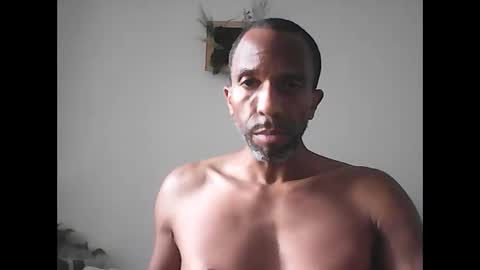 mickdu971 online show from May 29, 7:18 am