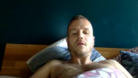 Snapshot of mickylove67 chatting on October 18, 7:57 am mickylove67 online show from October 18, 7:57 am