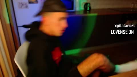 Snapshot of midnighter__ chatting on September 21, 3:39 am Alexey or just Alex online show from September 21, 3:39 am