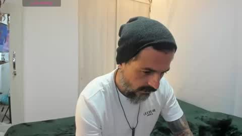 Miguel Angel online show from June 26, 7:05 pm