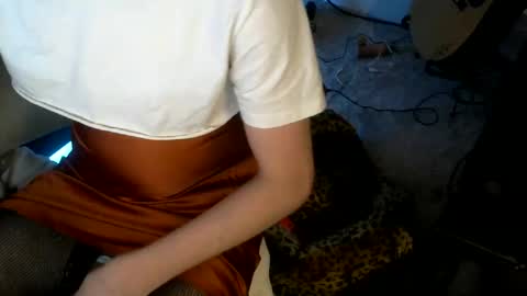 mike_davis44444 online show from February 7, 8:21 am