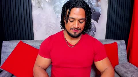   online show from April 1, 8:05 am