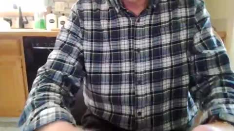 mikeb3200 online show from November 11, 3:06 pm