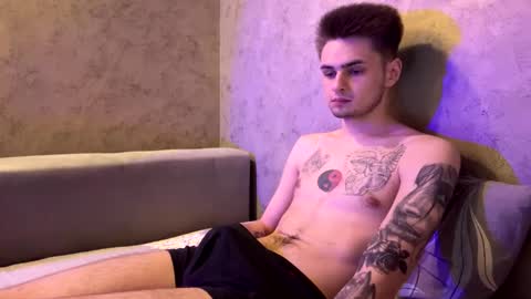 Former online show from February 16, 8:01 am