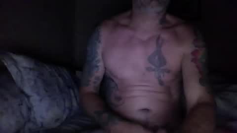 Snapshot of mikelebon chatting on October 19, 9:07 pm 420money online show from October 19, 9:07 pm