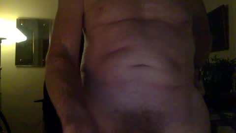 mikelub11235 online show from December 5, 11:12 pm