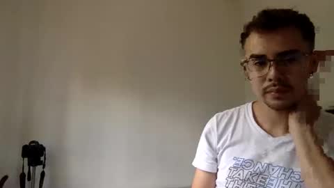mikepiper09 online show from October 25, 7:15 pm