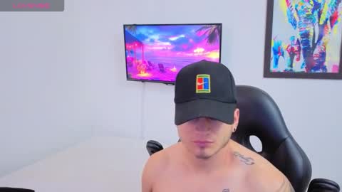 MIKKE online show from January 19, 2:08 pm