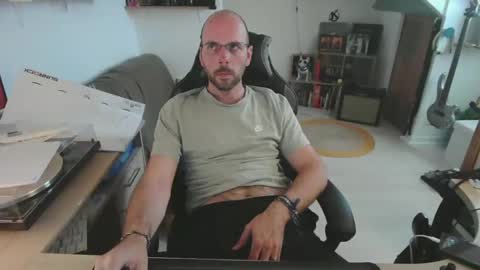 mikmik91 online show from June 2, 2:40 pm
