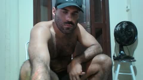 Snapshot of militaryx chatting on March 7, 12:48 am militaryx online show from March 7, 12:48 am