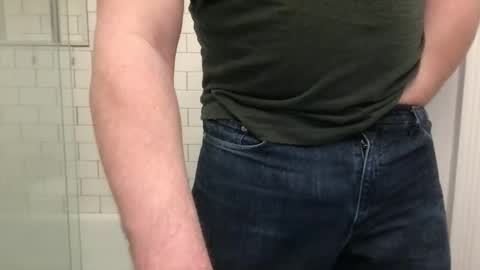 milkitdaddy online show from March 2, 2:40 am