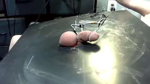 milk me dry online show from January 7, 7:52 pm