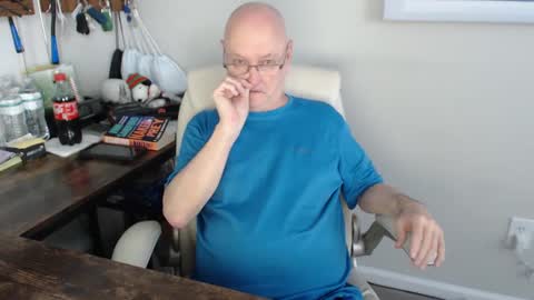 millenium0129 online show from September 18, 6:10 pm