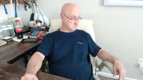 millenium0129 online show from September 16, 4:30 pm