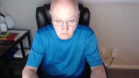 millenium0129 online show from April 12, 12:58 am