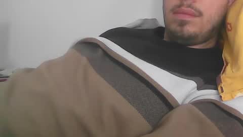 Snapshot of milowww1601 chatting on February 26, 10:15 am milowww1601 online show from February 26, 10:15 am