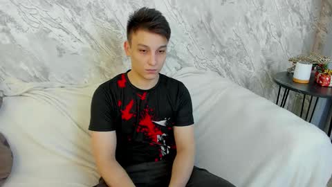 Snapshot of minato_kono chatting on January 22, 12:06 pm minato_kono online show from January 22, 12:06 pm