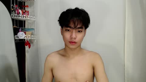 mingkla_man online show from March 17, 6:38 am