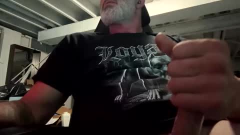 Snapshot of mister_bigg_dick chatting on October 29, 1:30 am AJ online show from October 29, 1:30 am