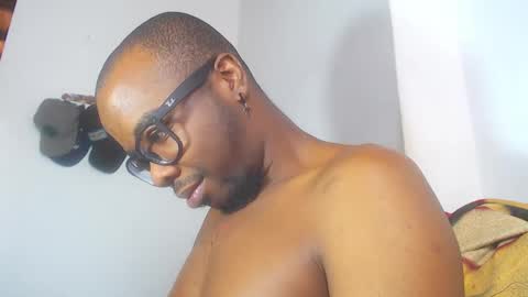 mister_dick_ online show from September 28, 4:05 pm